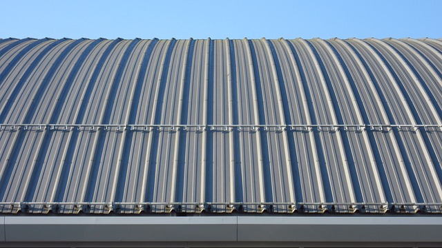 sheet-metal-roof-1325466_640